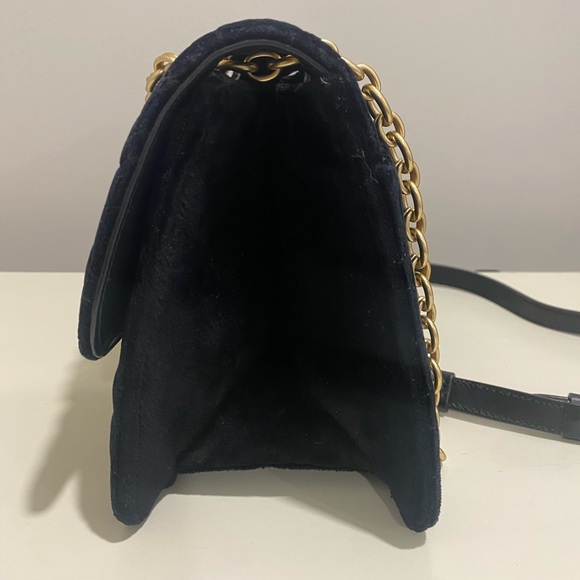 Salvatore Ferragamo Gancini Quilted Flap Bag - Picture 4 of 15